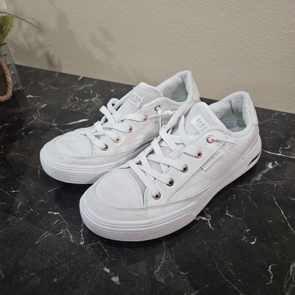 Skechers White Low-Top Athletic Sneakers with Rose Gold Eyelets
